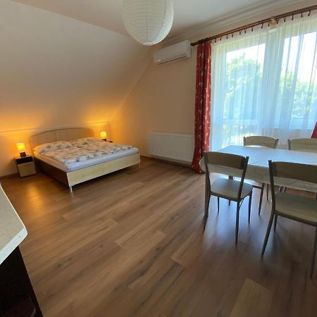 Magyar Apartman Iii. Apartment Hajdúszoboszló Екстериор снимка